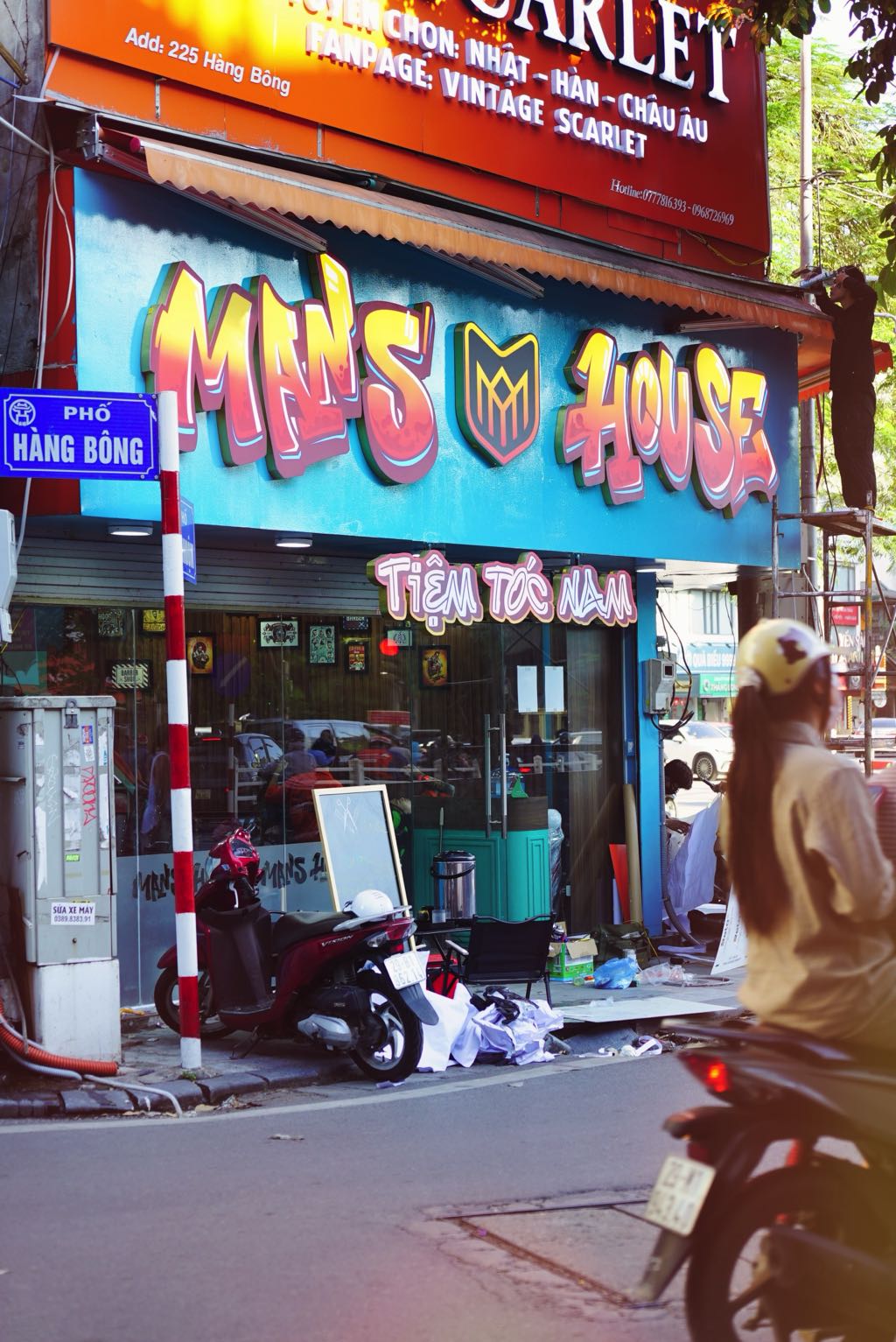 Biển Hiệu Barbershop ManHouse – Công Trình Chuỗi Tóc Nam Tại Hà Nội 7 toàn cảnh barbershop manhouse