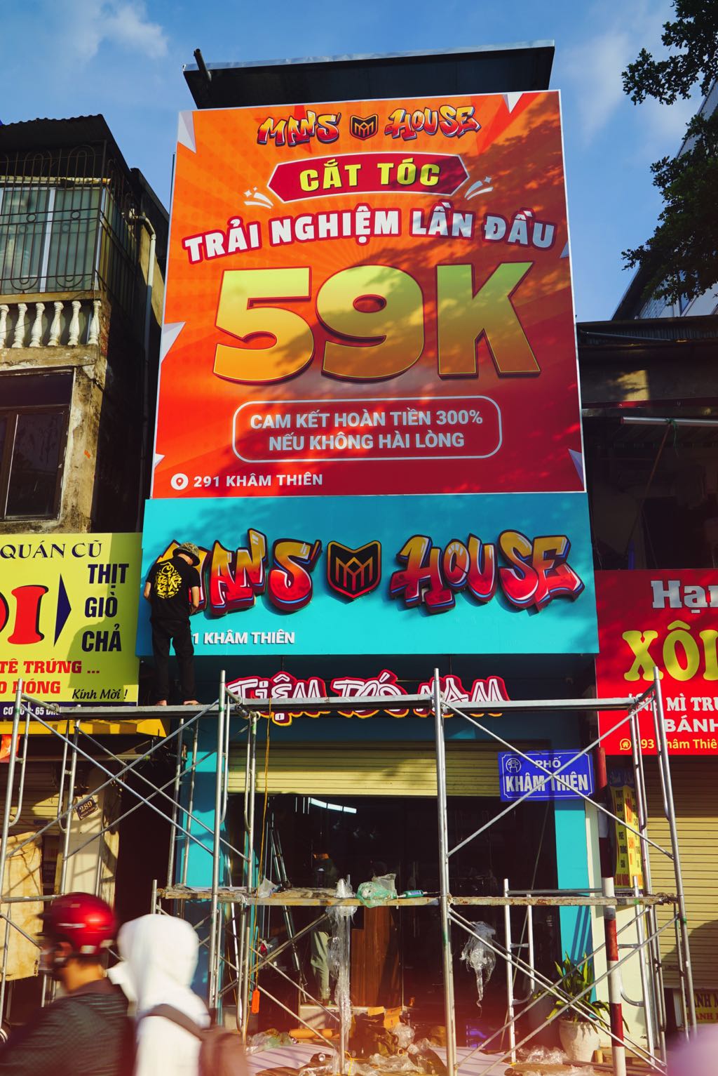 Biển Hiệu Barbershop ManHouse – Công Trình Chuỗi Tóc Nam Tại Hà Nội 3 tóc nam manhouse