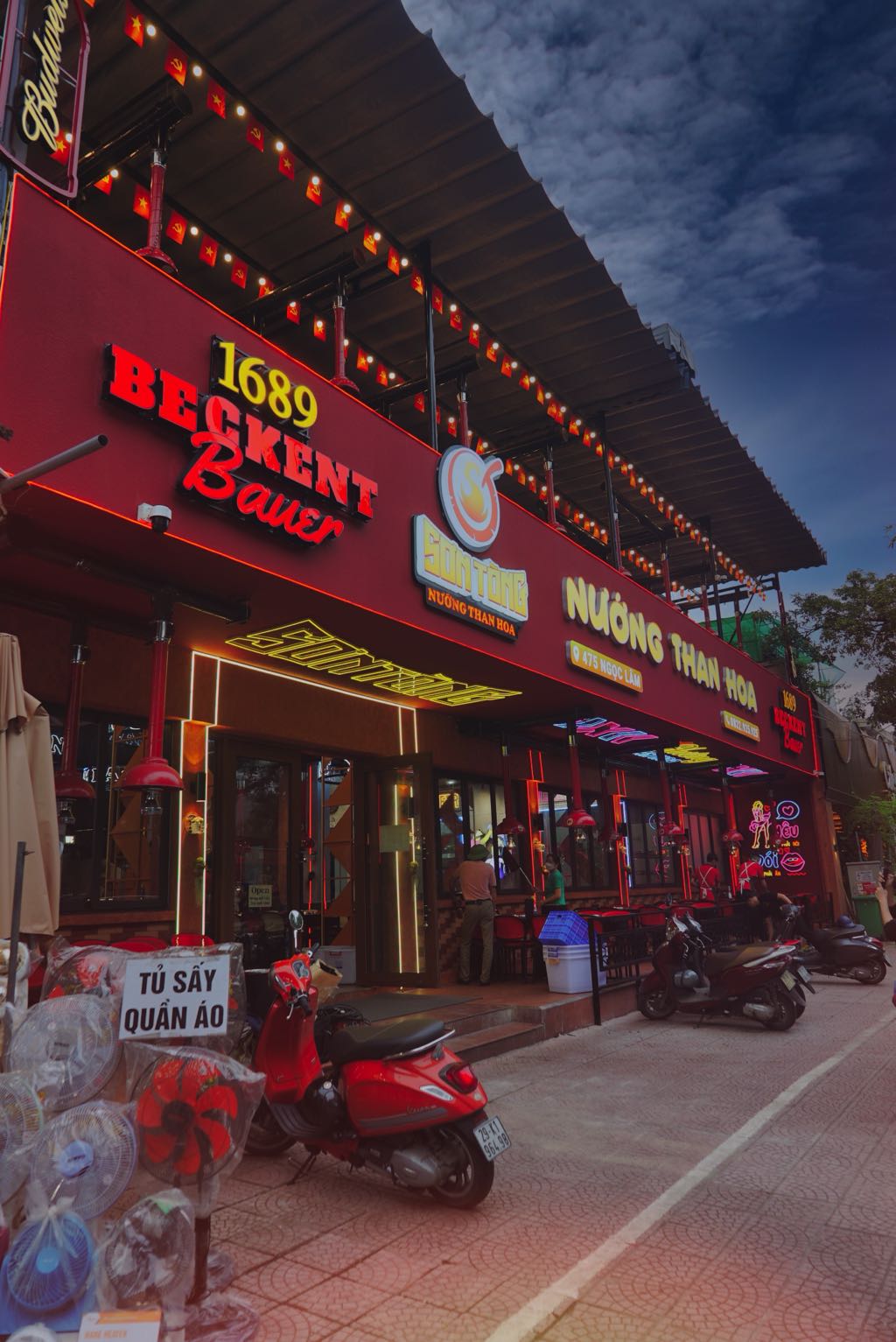Biển Quảng Cáo Lẩu Nướng Sơn Tòng Tại Long Biên, Hà Nội 9 biển quảng cáo lẩu nướng
