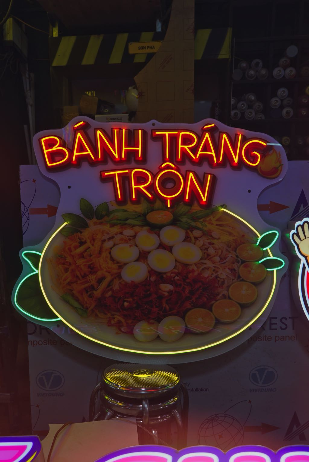 Bếp Mẹ ChiWon Quán - Làm Biển Quảng Cáo Gửi Hàn Quốc 4 chi tiết trang trí bếp mẹ chiwon quán