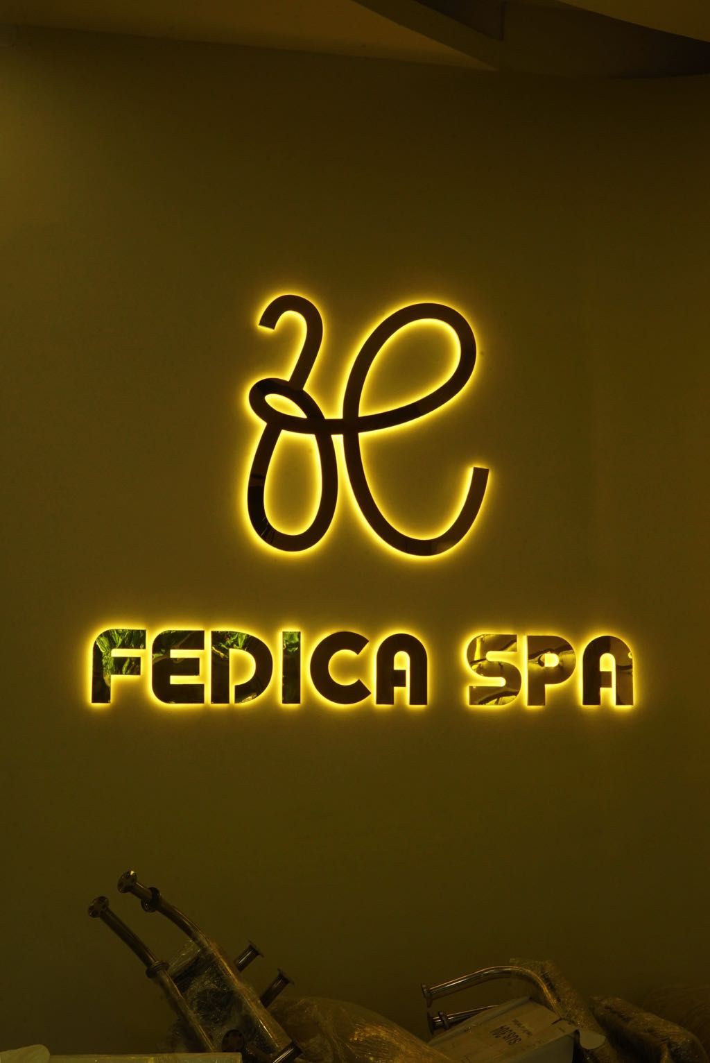68+ Mẫu Bảng Hiệu Spa Cho Lĩnh Vực Làm Đẹp Ấn Tượng 3 Mẫu bảng hiệu spa đẹp - mẫu 2