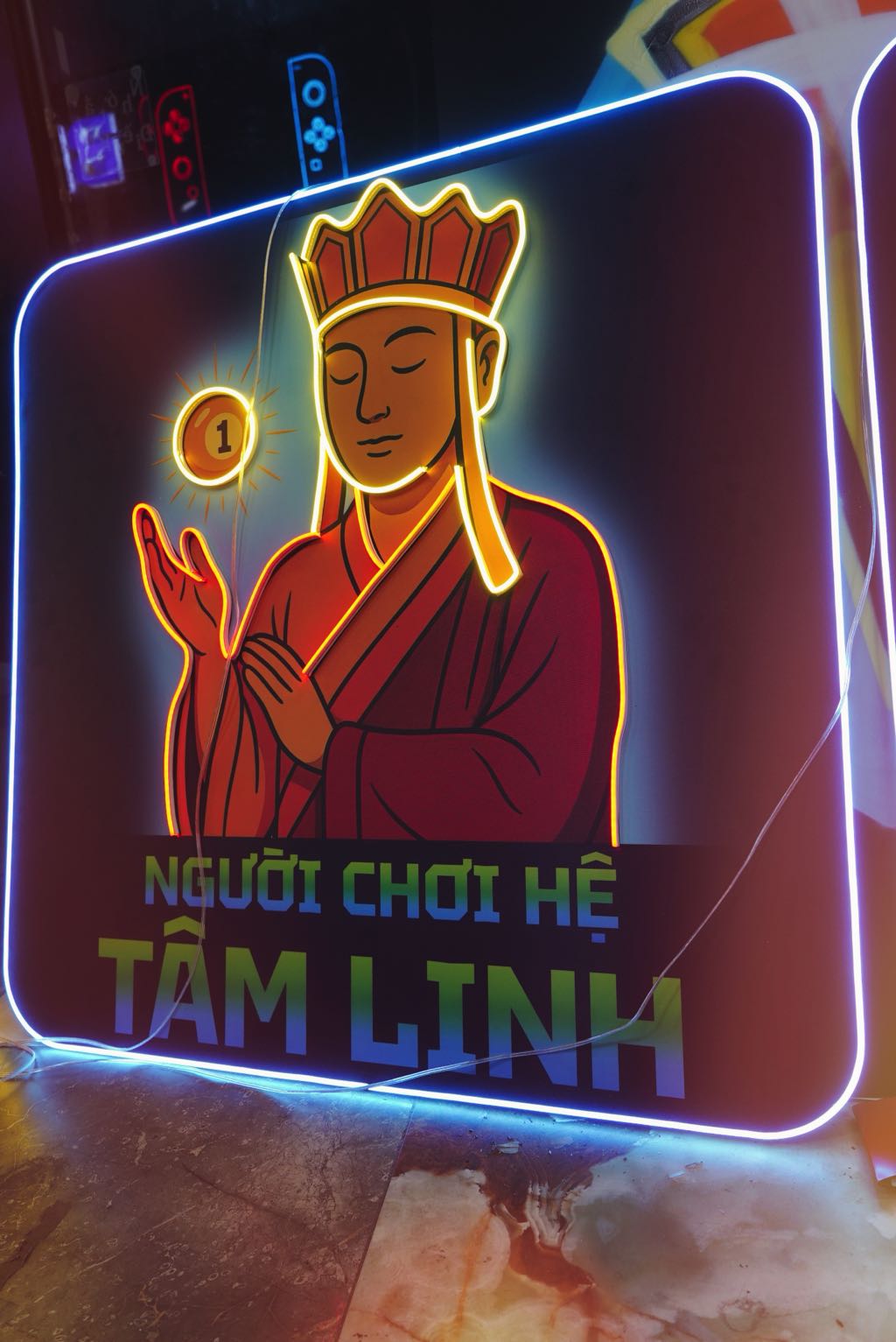 Bộ Tranh Trang Trí Quán Bida Cubin Billiards Tại Đông Anh 11 ánh sáng trang trí bộ tranh trang trí quán bida cubin billiards tại đông