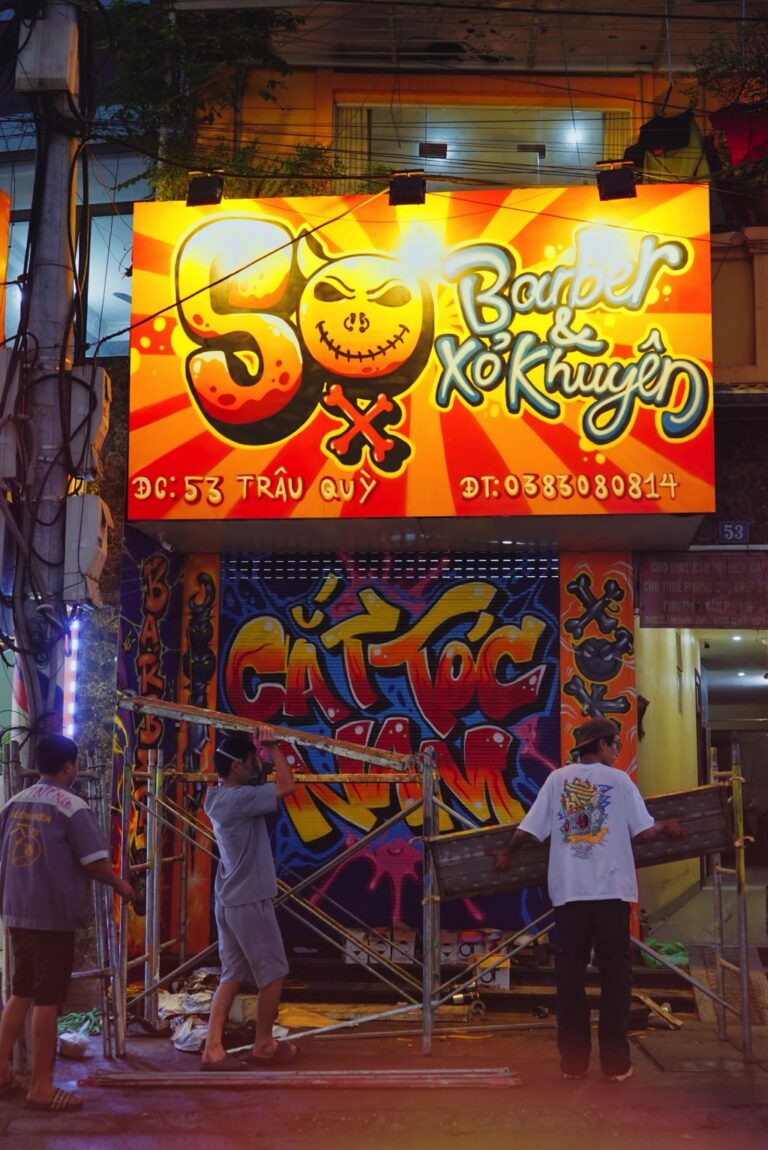 Biển Barbershop Sọ Thiết Kế Biển Hiệu Graffiti Cá Tính 9 biển hiệu barber shop
