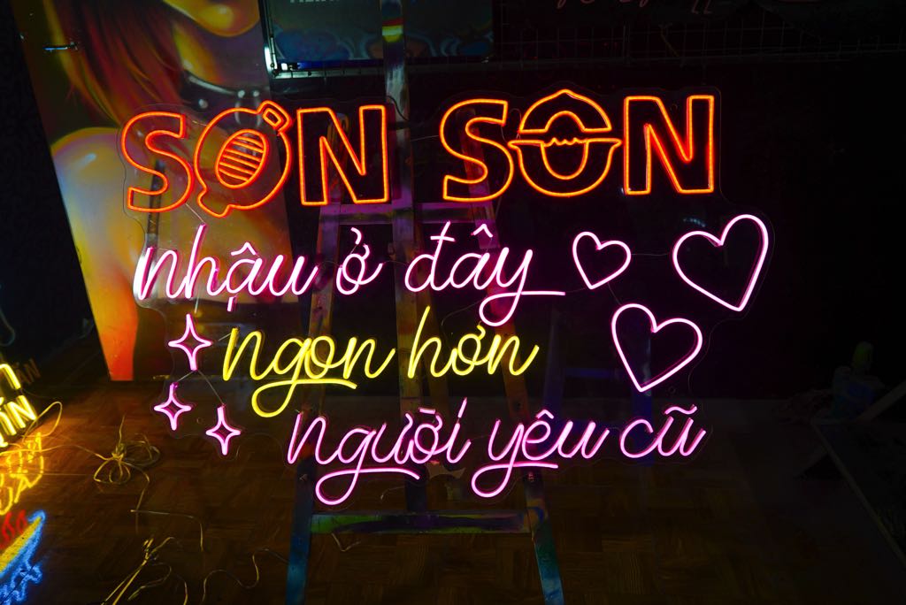 Làm Biển Quảng Cáo Cho Người Việt Ở Nước Ngoài Son Son 5 làm bảng hiệu gửi nước ngoài