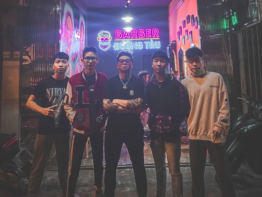 Trang chủ 31 Ảnh review của Huy BarBer