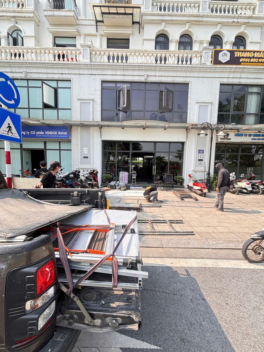 Bảng Hiệu Phòng Gym Grow Fitness Private Gym Tại Vinhomes Smart City 2 Hiện trạng mặt tiền Grow Fitness Private Gym trước khi lắp biển hiệu